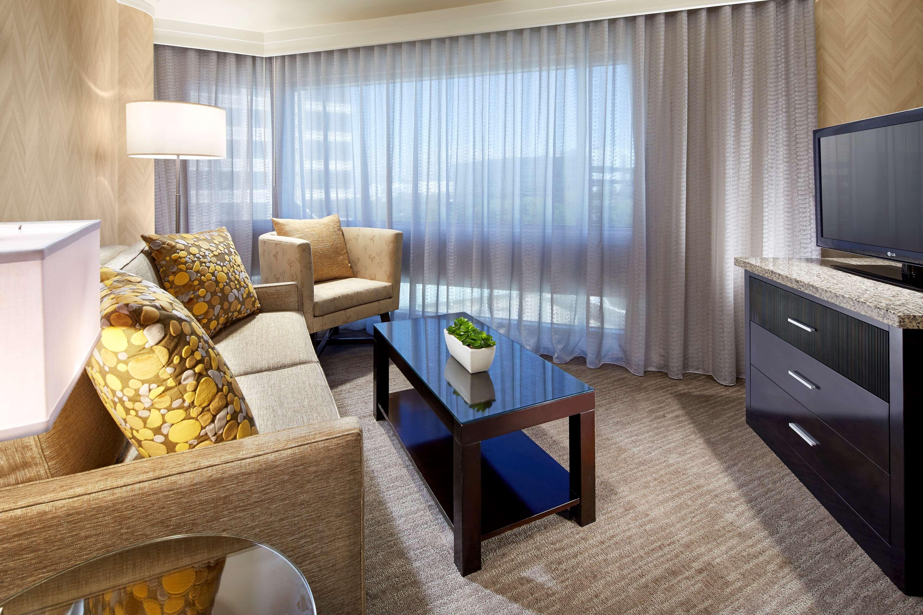 Doubletree By Hilton Lax - El Segundo Hotel Bagian luar foto