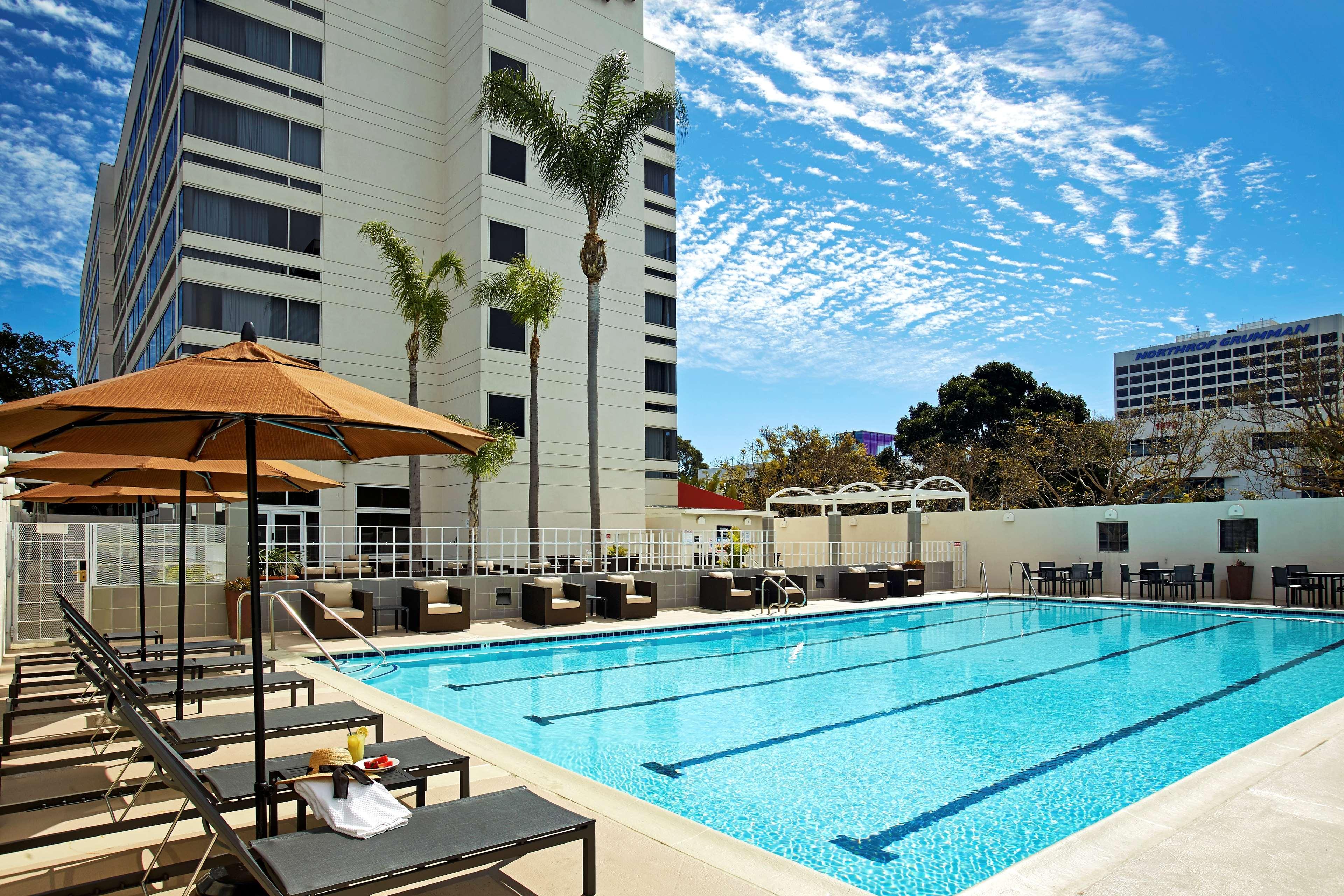 Doubletree By Hilton Lax - El Segundo Hotel Bagian luar foto