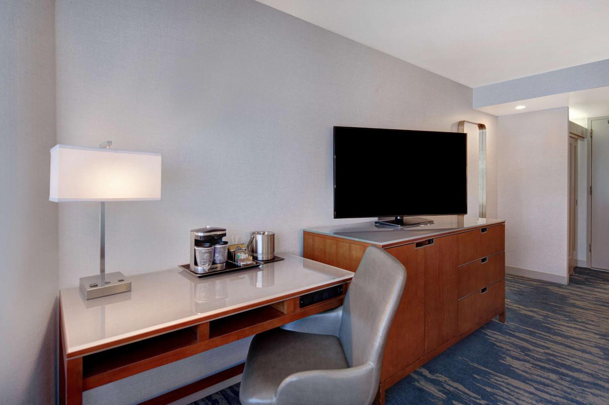 Doubletree By Hilton Lax - El Segundo Hotel Bagian luar foto